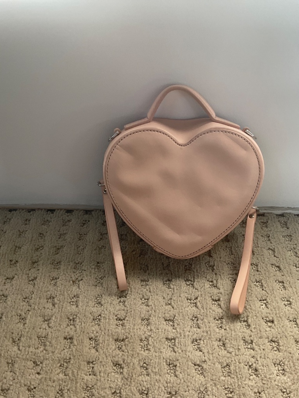 Marc Jacob’s Heart Crossbody bag - Picture 3 of 3